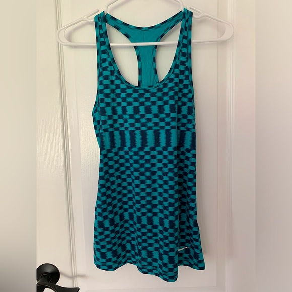 Nike Dri-fit Running Blue Checkered Racerback Tank - Picture 2 of 6